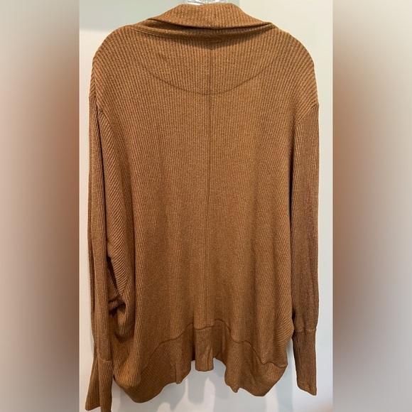 Maeve by Anthropologie Camel/Cognac Colored Sweater Cardigan in Size Large. - Picture 5 of 9